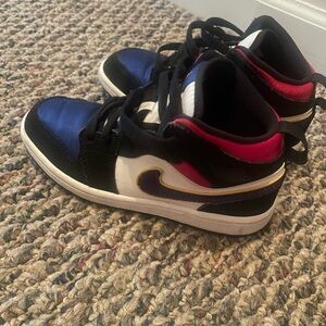 Nike boy’s shoes great condition